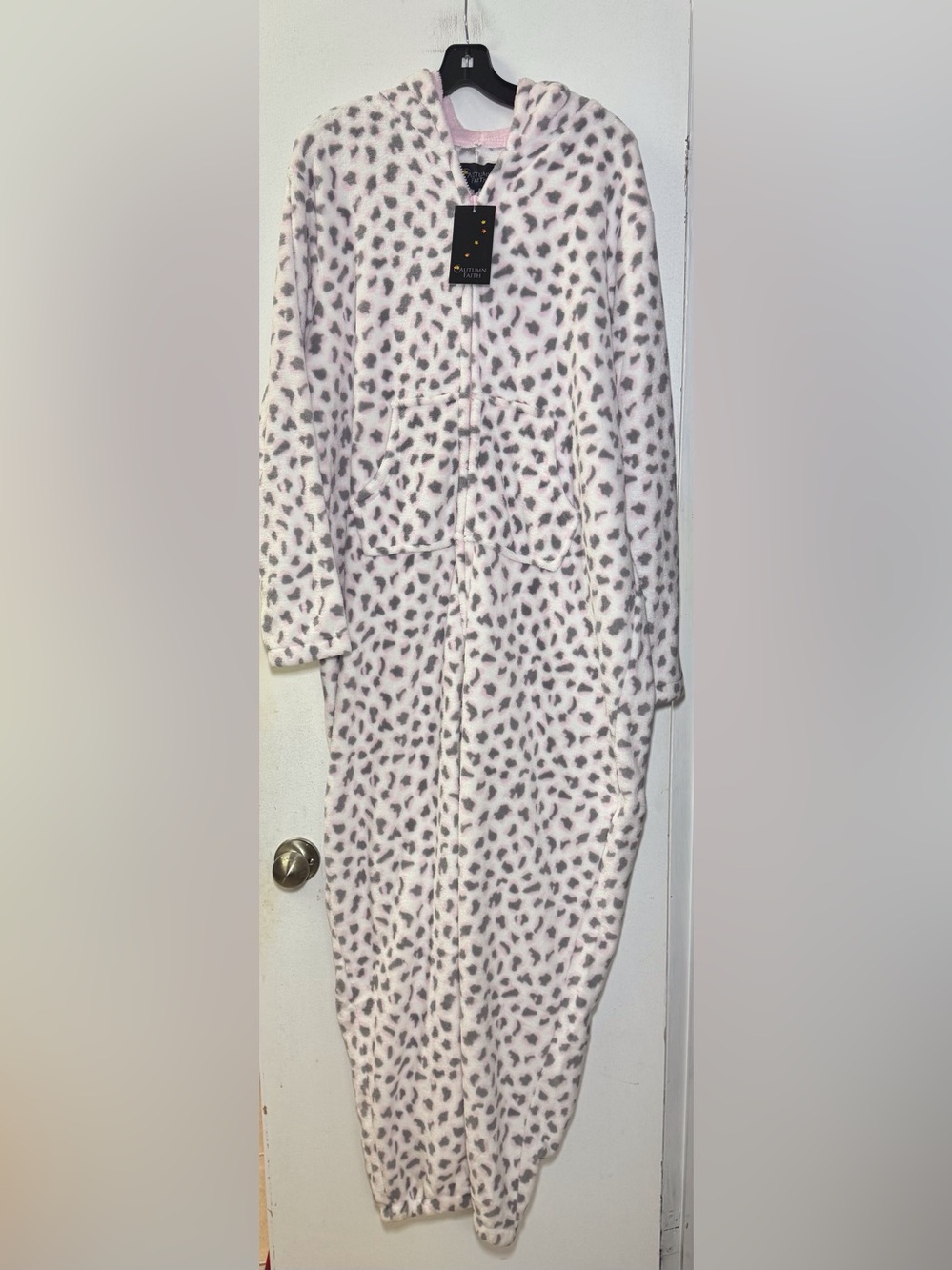 Ladies Fleece One Piece Pyjamas - Picture 4 of 7